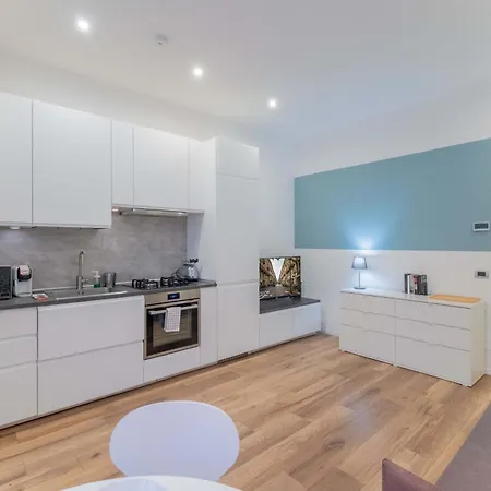 شقة Moda Porta Romana M3 Lodi Tibb Self-check-in *