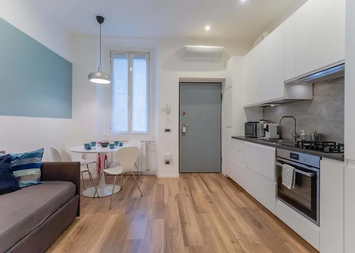 Moda Porta Romana M3 Lodi Tibb Self-check-in Apartament *