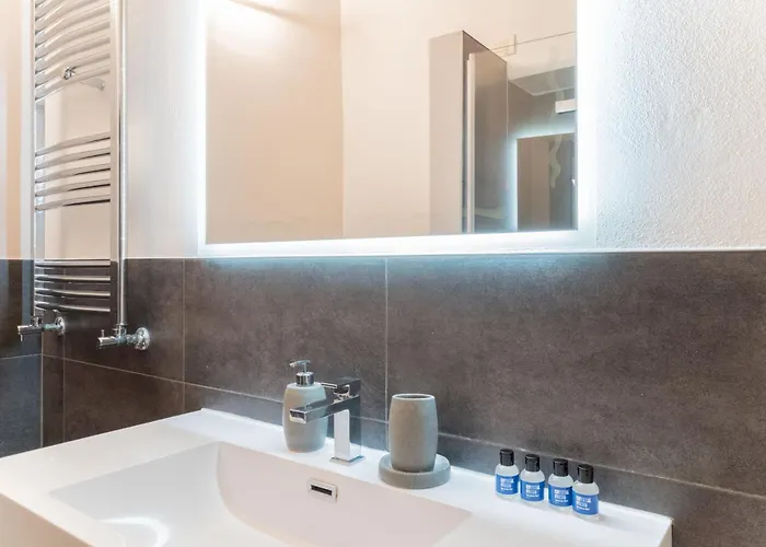 Apartament Moda Porta Romana M3 Lodi Tibb Self-check-in